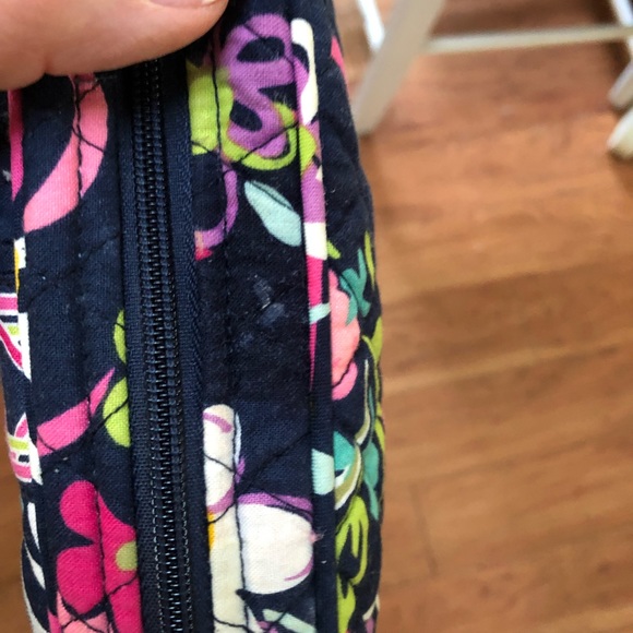 VeraBradley small cosmetic bag - Picture 7 of 7
